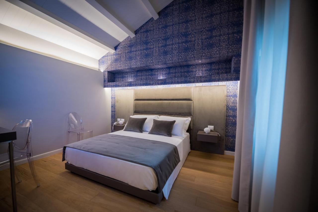 Palazzo Marletta Luxury House Hotel Catania Esterno foto